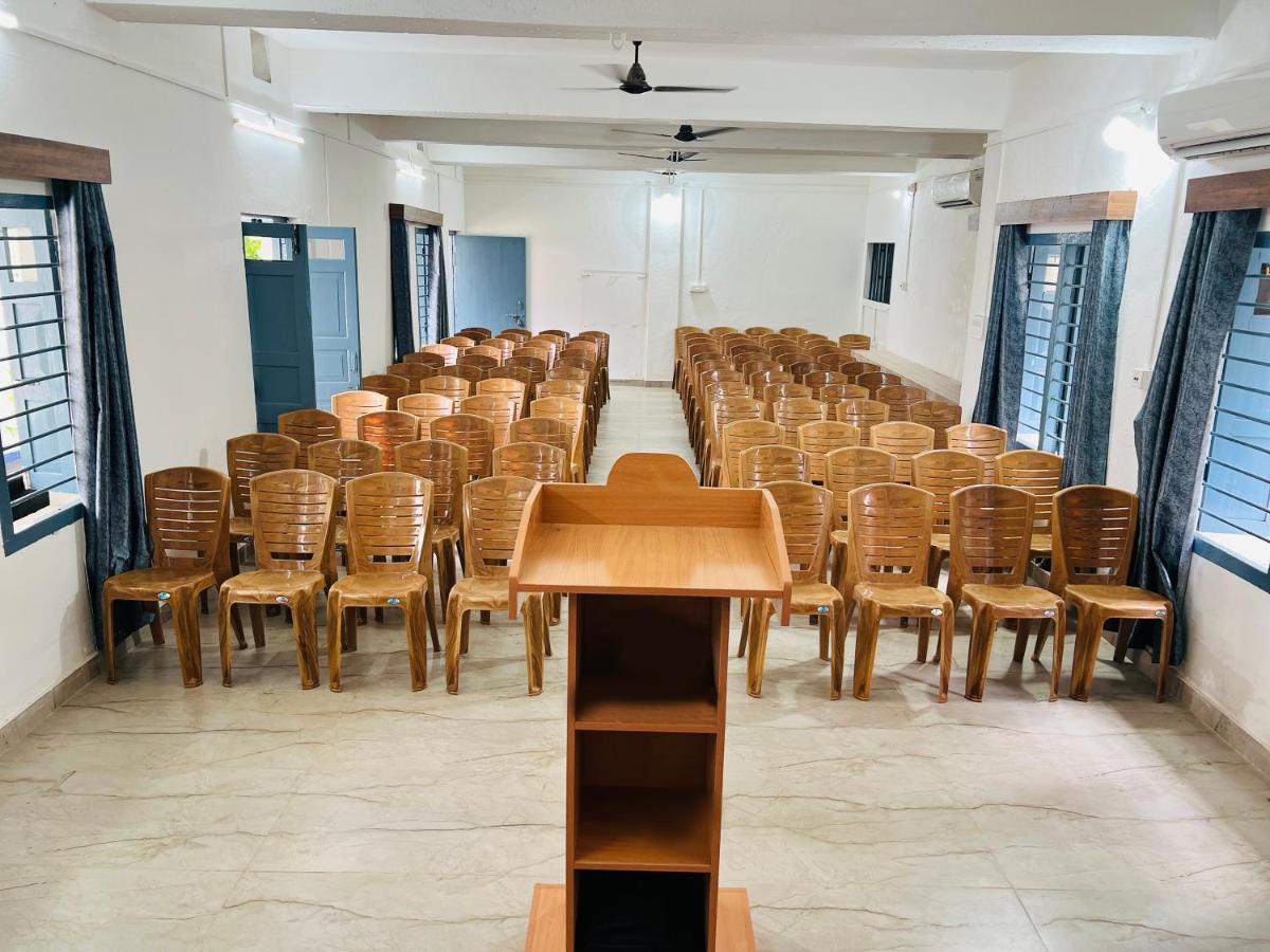 Levi Home Guest House & Retreat Centre Siliguri Ngoại thất bức ảnh